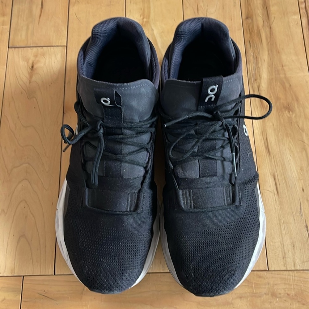 ON cloudtec men’s shoes